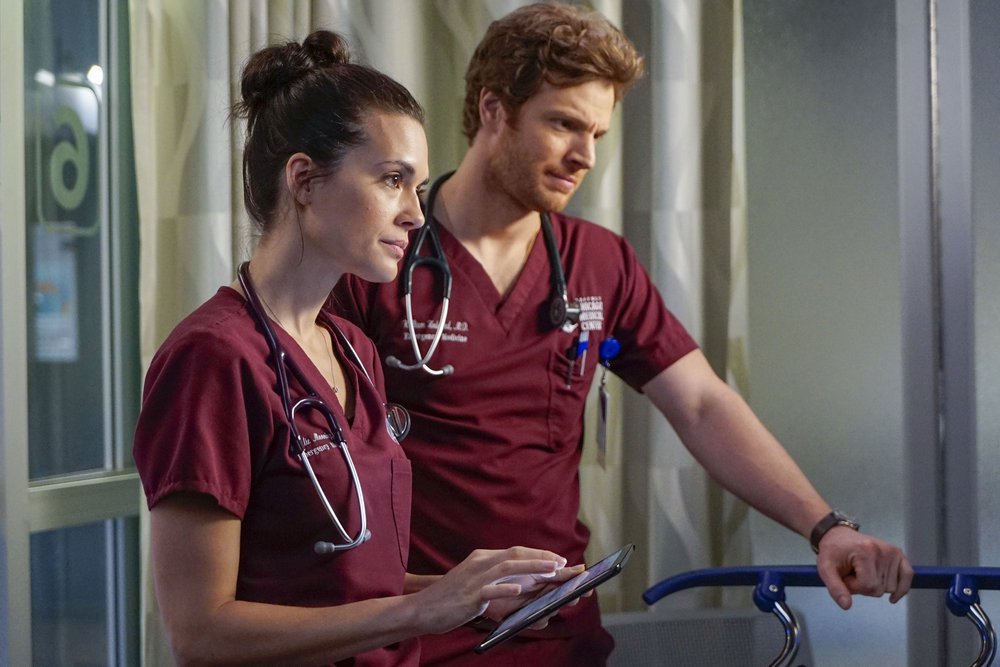ParadeMagazine's tweet image. Parade Checks Into #ChicagoMed and Gets the Scoop on the Season 3 Finale bit.ly/2rHBx78