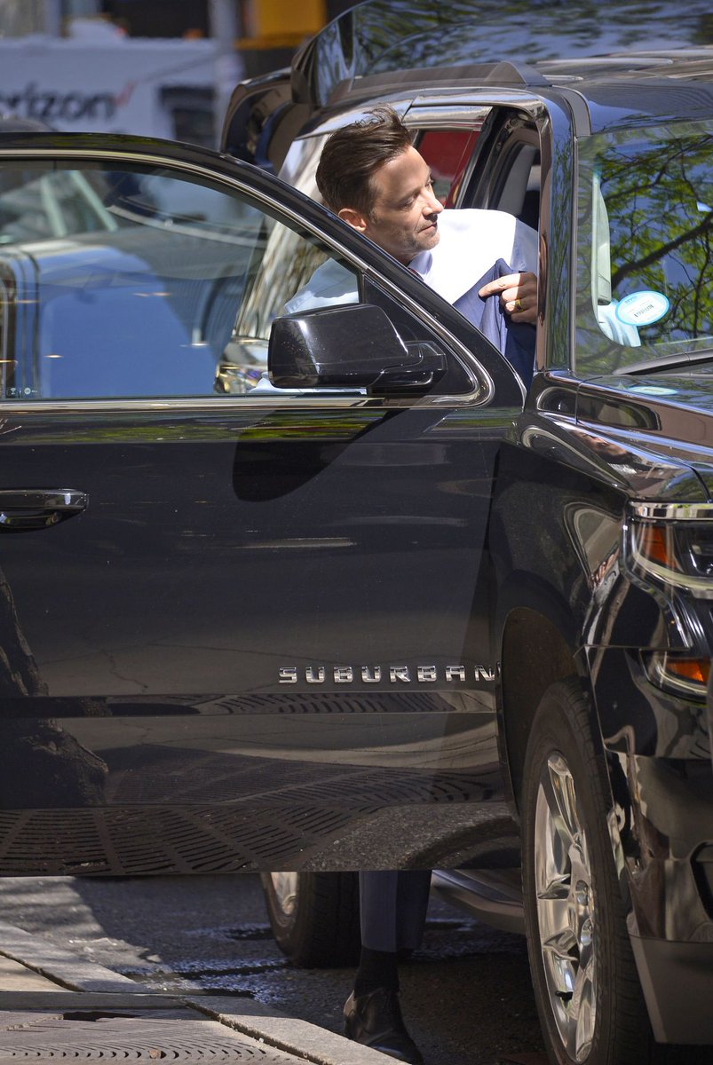 HughJackMania's tweet photo. #HughJackman in New York City https://t.co/Ir4qtALgt1