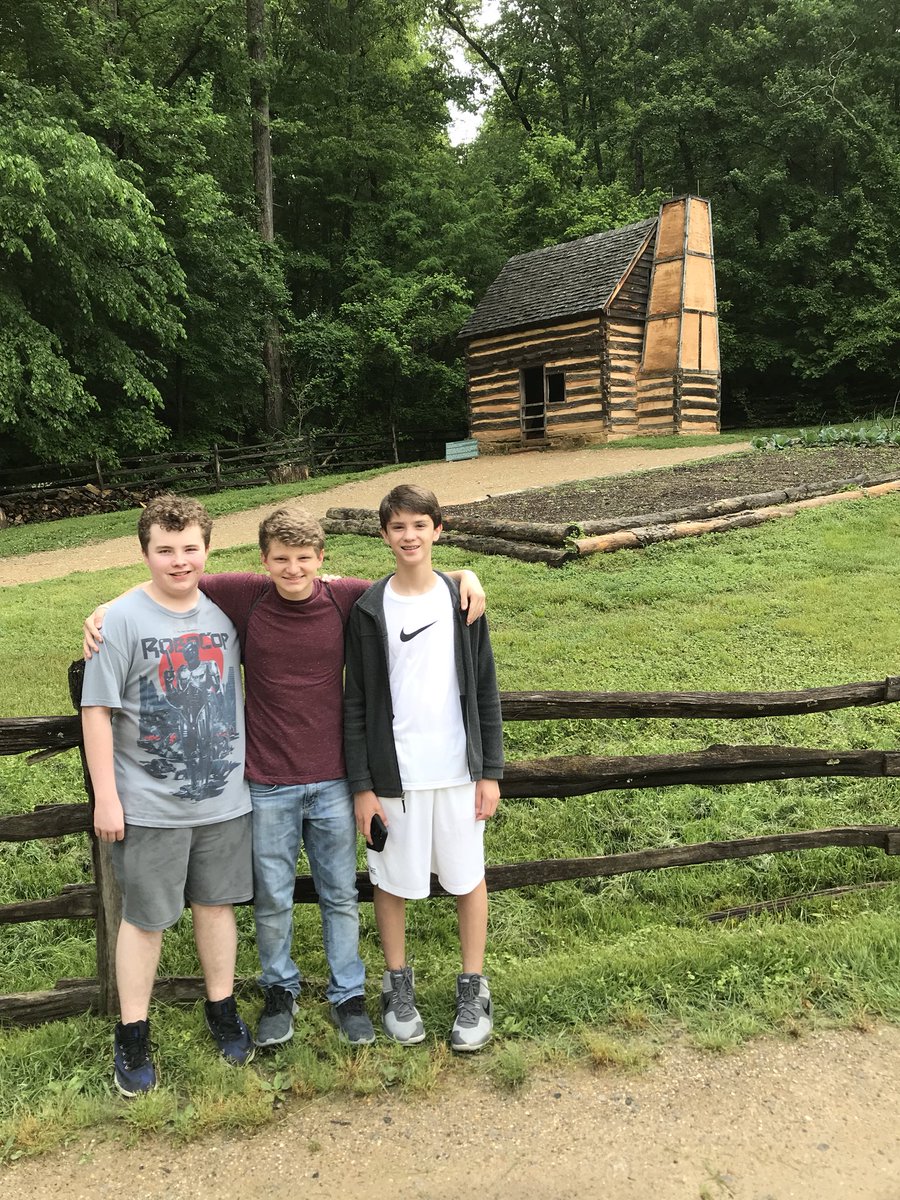 RNR_DCTrip's tweet photo. Mount Vernon #RNRDCTrip18 https://t.co/VzGy5a3j0i