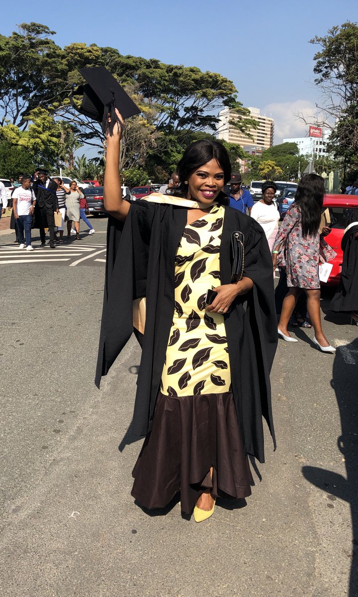 InnovateDurban's tweet image. Congratulations to one of @InnovateDurban staff members, @Nokuphi87104952, who graduated in a National Diploma in Cost and Management Accounting @DUT #DUTGrad2018. Find out more about her story on this link bit.ly/2wJFrRZ