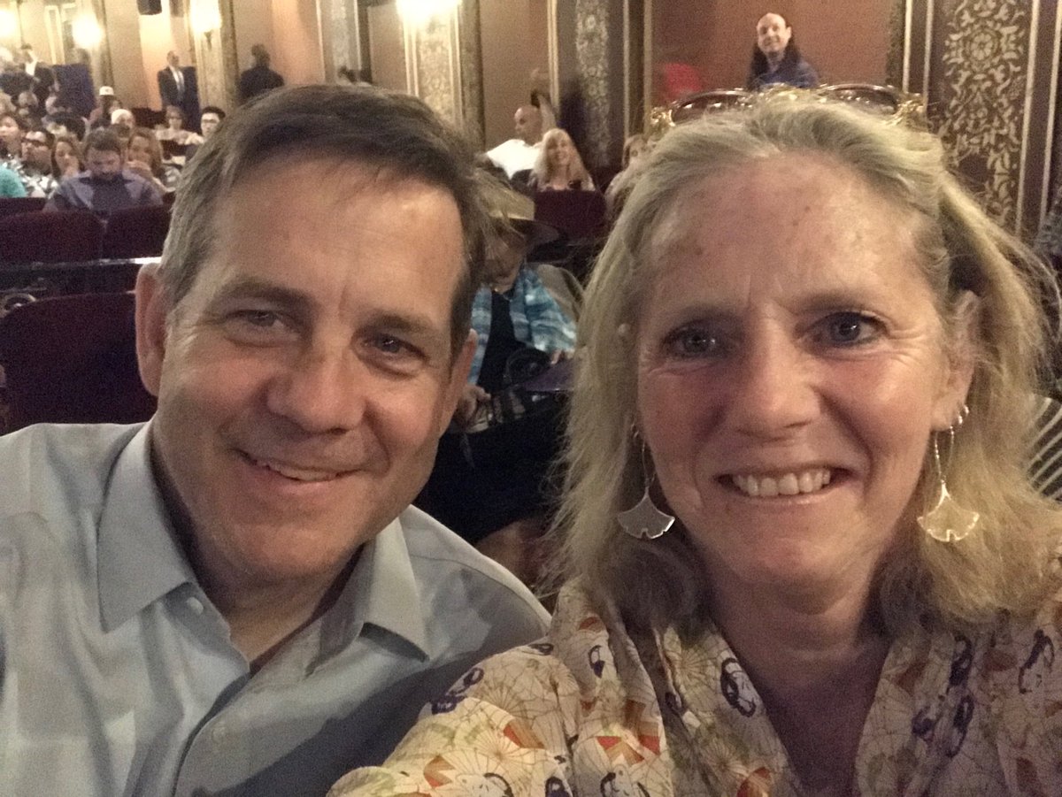 eejitmail's tweet image. CONGRATULATIONS TRACY FLYNN! YOU DID IT!!!! NYU SILVER. #NYUSILVERGRADS