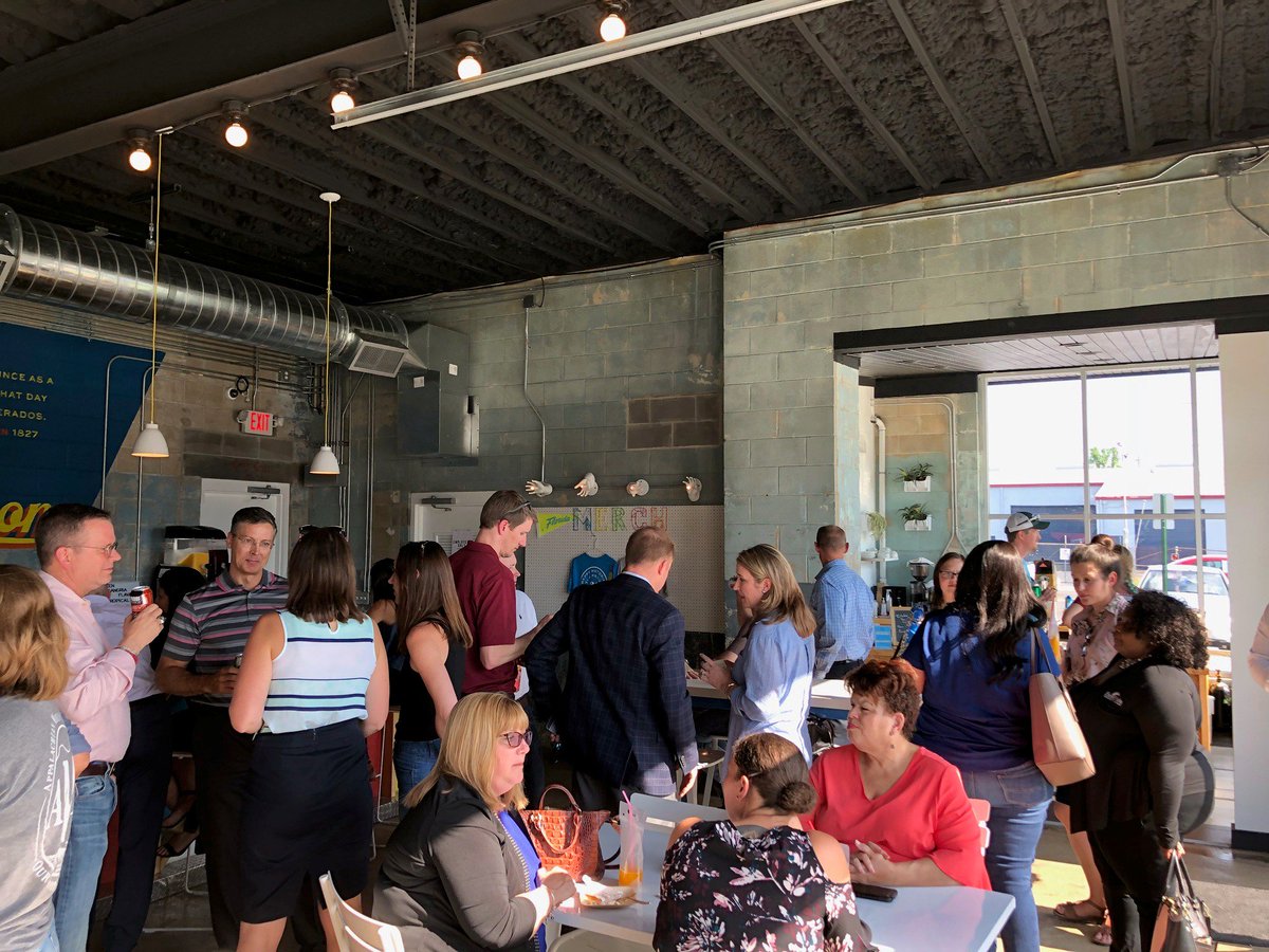 OEVforBusiness's tweet photo. Thank you to everyone who made our #EconDevWeek a success! @IEDCtweets @SBDCrattlers @COTNews @LeonCounty @TalChamber @JimMoranSchool @accesstally @HMTLH #EconDevWeek2018 #FLCapital4Biz https://t.co/9Rb6M47HFp