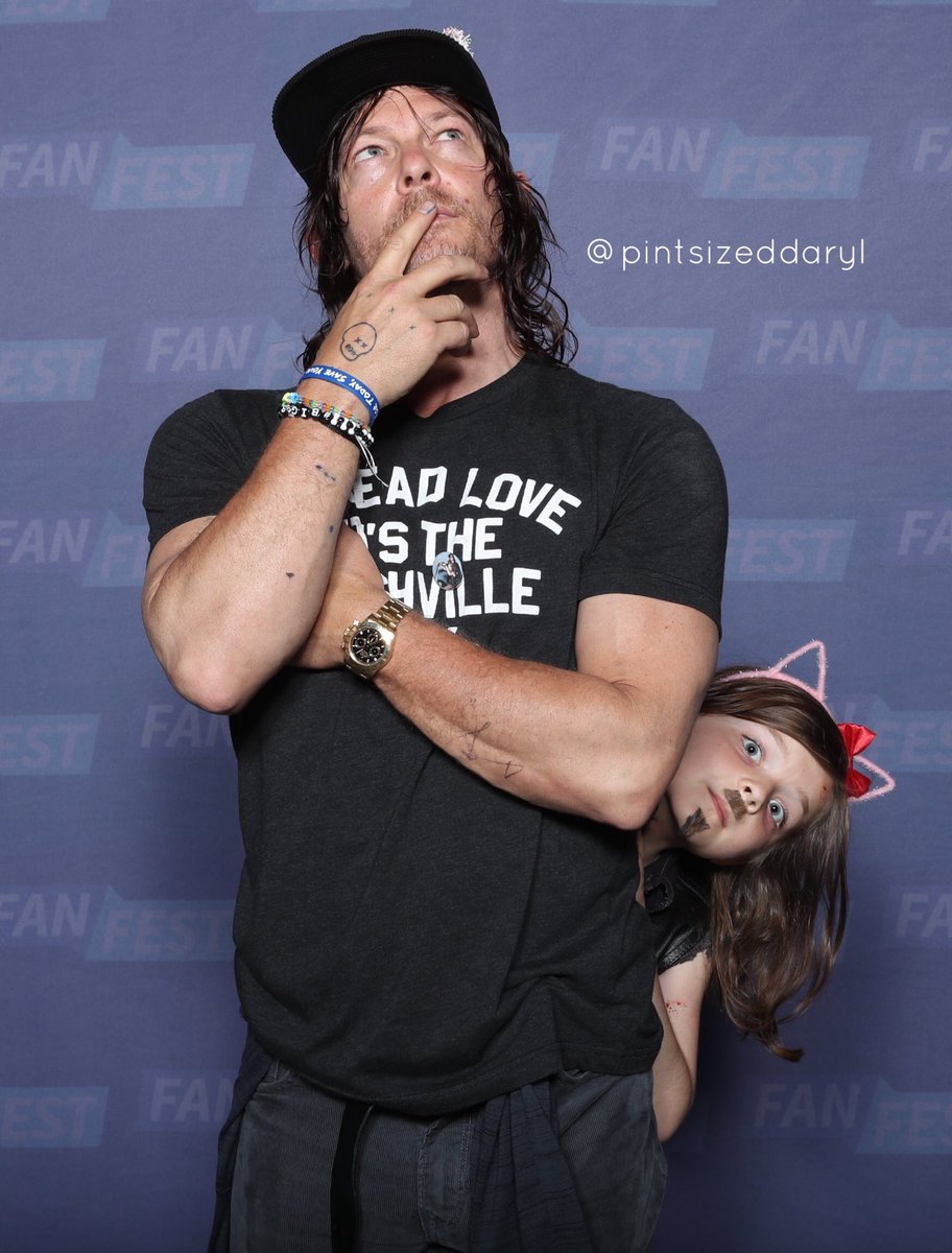 Being silly with my friend @wwwbigbaldhead instagram.com/p/BizS_fQgOzj/ #pintsizeddaryl #normanreedus #norman #AidenandNorman #bestfriend #twd #twdfamily #twdcosplay #walkerstalkercon #walkerstalker #fanfest #wscnashville #thewalkingdead #walkingdead #daryldixon #celebphotoops