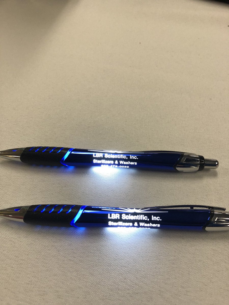 LBRScientific's tweet photo. Vendor show @YUNews. This placed is packed. Complementary light up pens. Yeshiva University/Albert Einstein https://t.co/pB1VrZTqzr