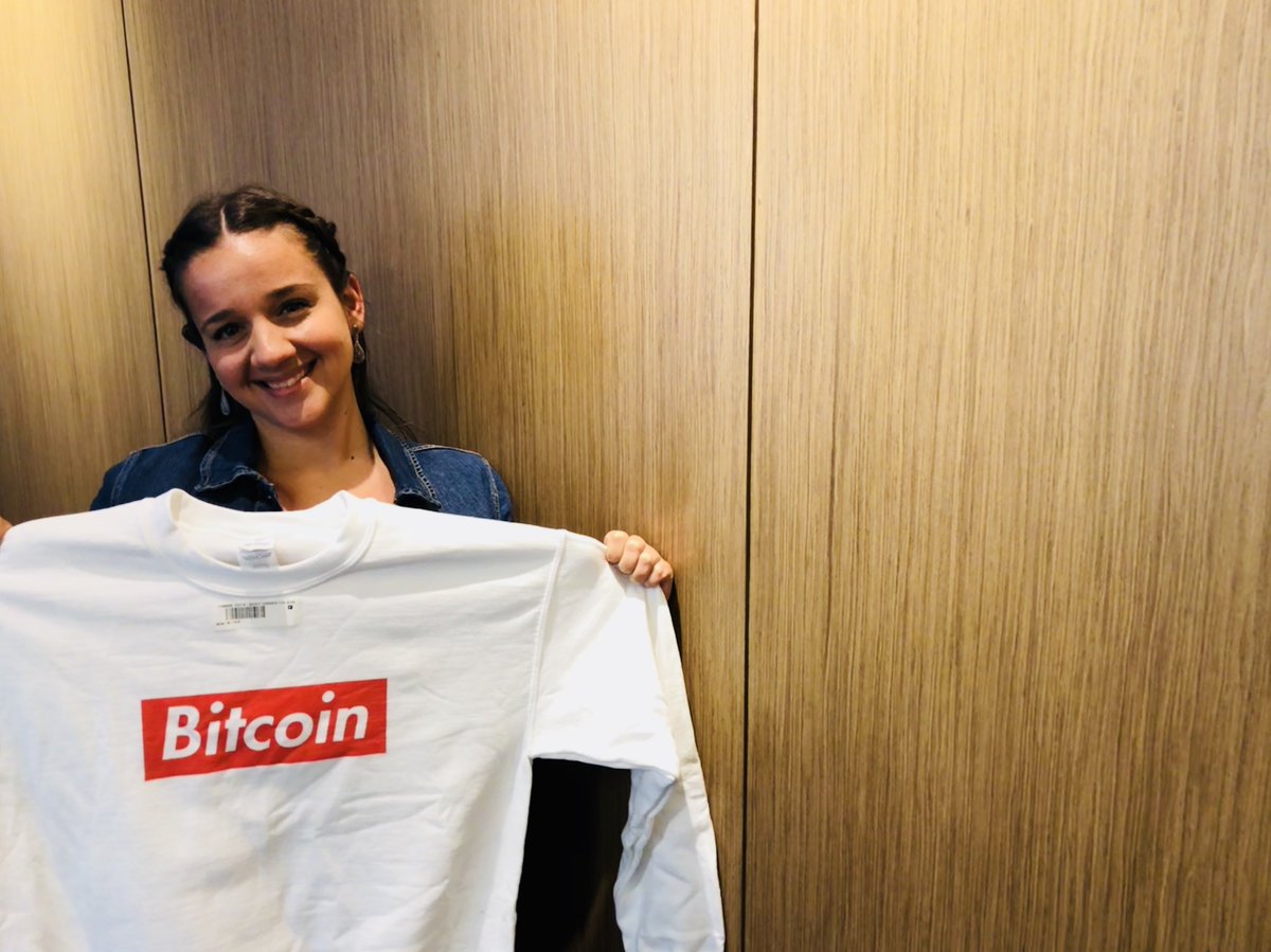 zGuz's tweet photo. Top crypto apparel #Consensus2018 🙌 https://t.co/DSdGJgRJIR
@coindesk https://t.co/tNQh8c4pcH