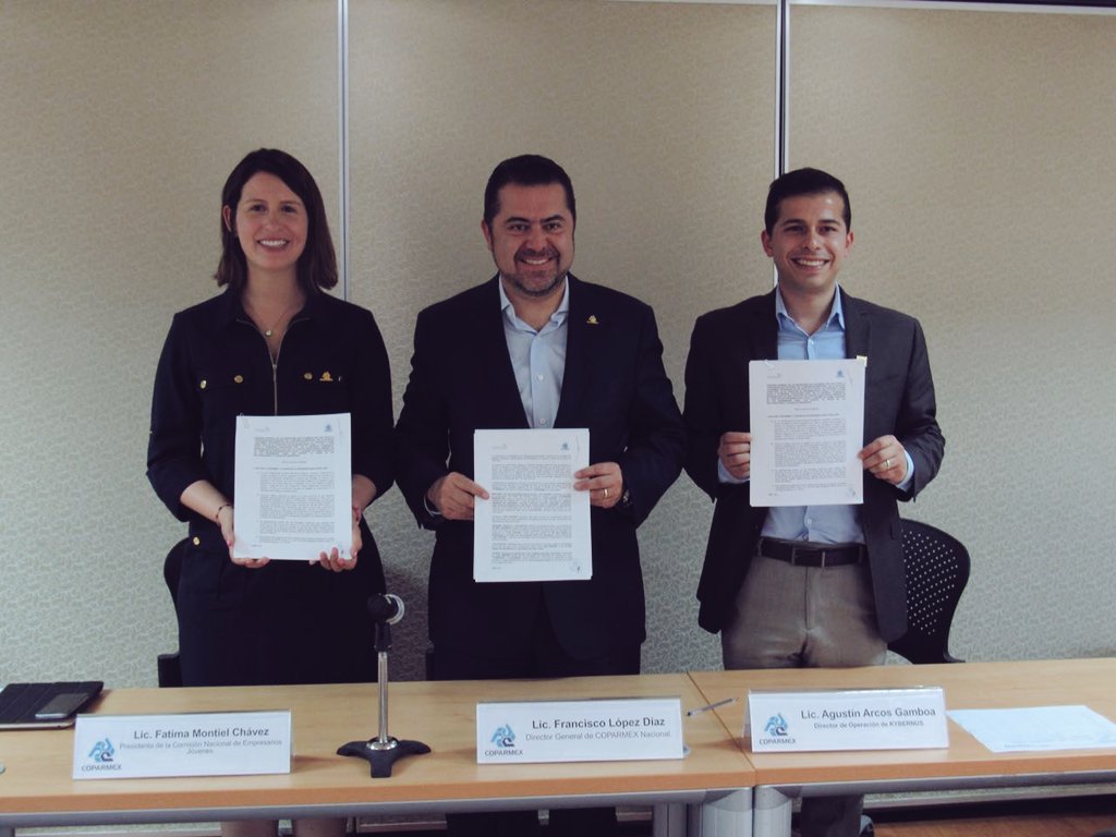 AgustinArcosG's tweet photo. Dos organizaciones con la visión de fortalecer al país. @Kybernus y @Coparmex formalizamos nuestra colaboración a nivel nacional. 

Haremos equipo y lucharemos por el México que queremos. https://t.co/eR1usR474X
