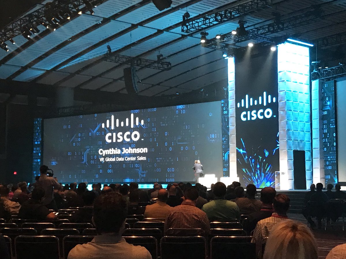 svaillancourt's tweet photo. @1cynthiaj from Cisco at the #VeeamON conference in Chicago! https://t.co/1cKBkU40IY