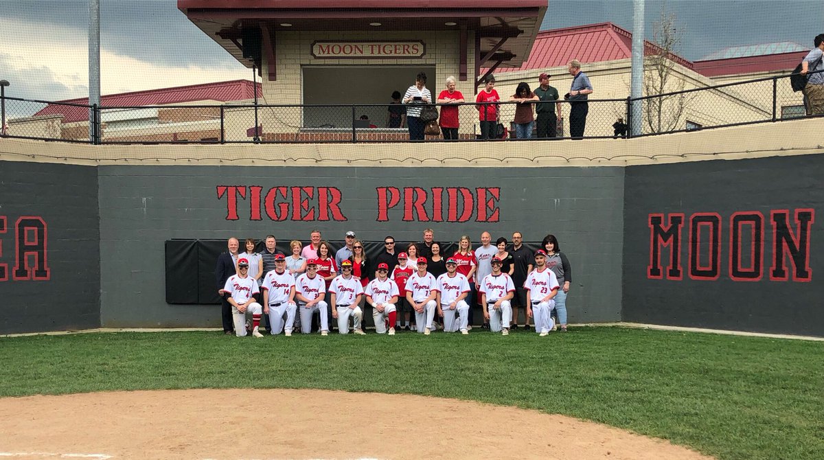 HUGE goodluck to all of our seniors as they present their senior speeches today!!!