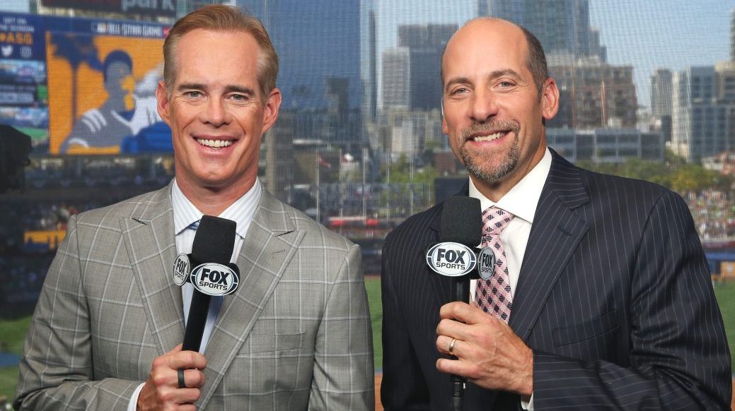 HAPPY BIRTHDAY to MLB Hall-of-Famer and Emmy-nominated analyst John Smoltz! 