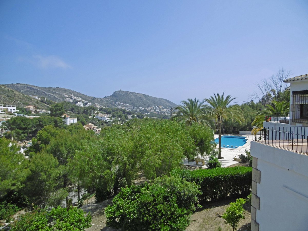 DebbieJayne1301's tweet photo. Exclusive to @InspireMoraira Fabulous Bungalow for Sale in El Portet! May be your next home in the Sun? #moraira https://t.co/GrAElSLvUs https://t.co/4J673Ph16e
