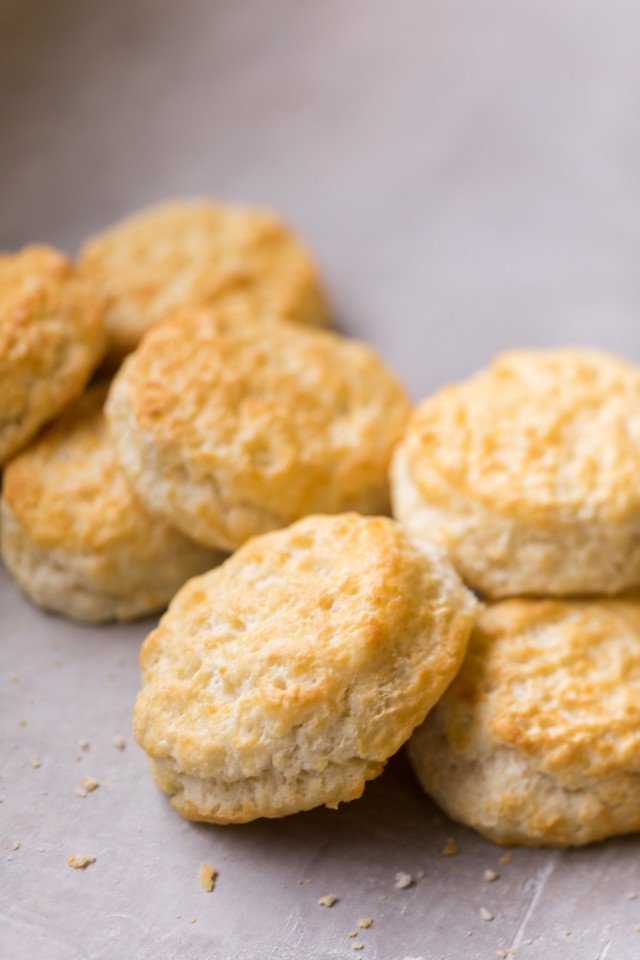 Freshly made biscuits every morning. #breakfast https://t.co/RakQI9MnZw