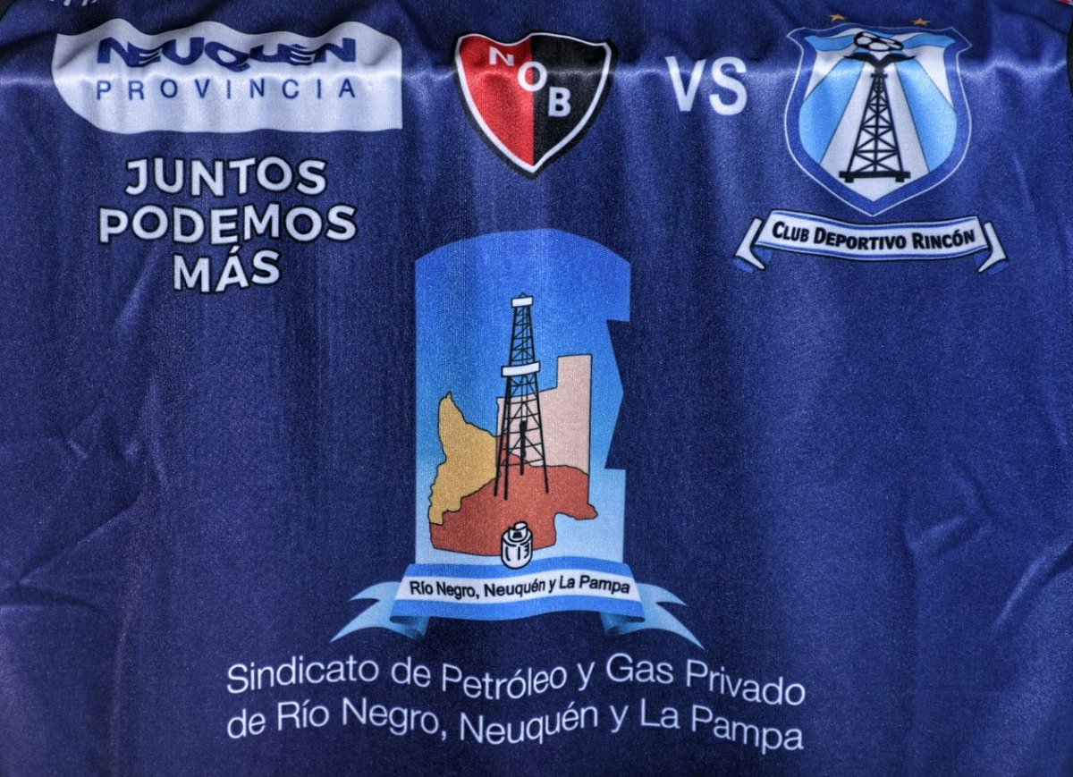¡CONFIRMADO! Este viernes el partido histórico de 32 avos de final de la <a href="/Copa_Argentina/">Copa Argentina AXION energy</a> entre Deportivo Rincón (<a href="/Deporincon/">Deportivo Rincón</a>) y Newells (@CANOBoficial) se transmitirá en vivo a través de <a href="/AM550LaPrimera/">AM550LaPrimera</a> para toda la región.