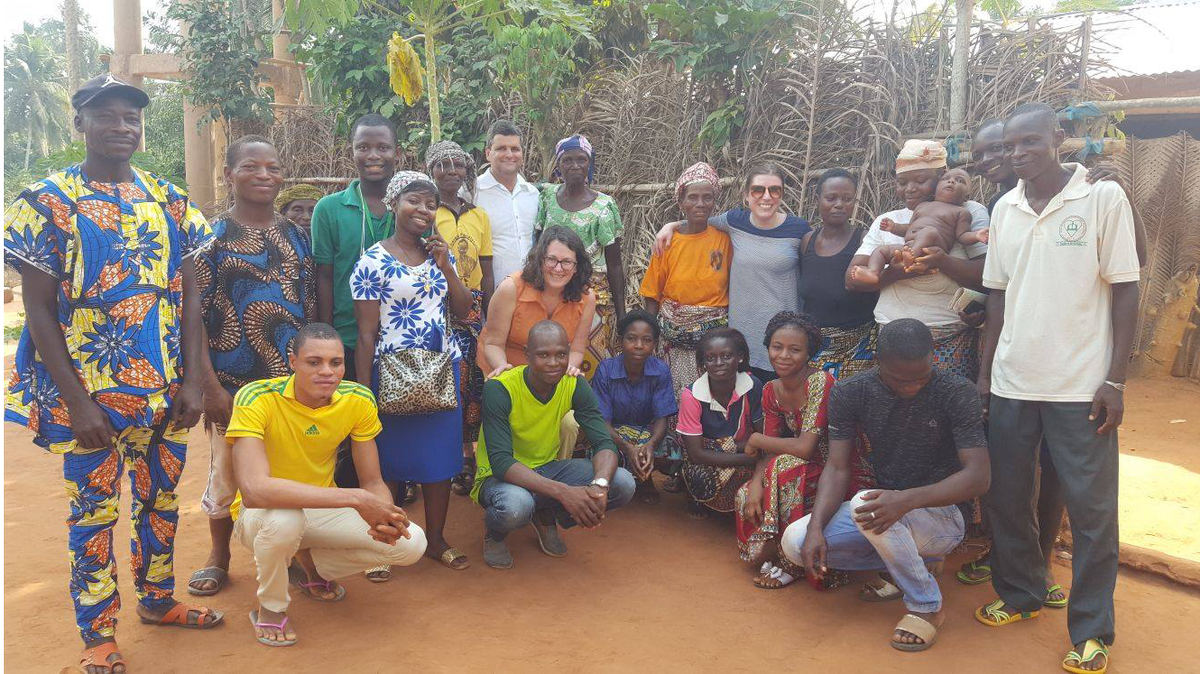 UPA_DI's tweet photo. Aujourd'hui, c'est la #Journéedesfamilles. 🙌❤️ Agrandissez la vôtre, devenez volontaire : https://t.co/OZ781lZsZS https://t.co/M3OosAc67Z