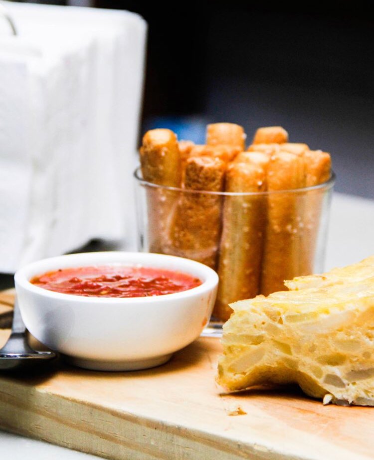 CafeMurillo's tweet photo. Tarde de tapas en [M] Os esperamos! #MurilloCafe #Madrid https://t.co/6db1Gag6YE