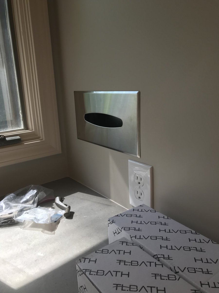 DoerrMatt's tweet photo. A last taste of #CustomQuality in the master bath.. no more until the reveal.. and some before pics o the hall bath we about to tear it out the frame #DoerrOnDemo #DuelThreat https://t.co/LrInJO60VN