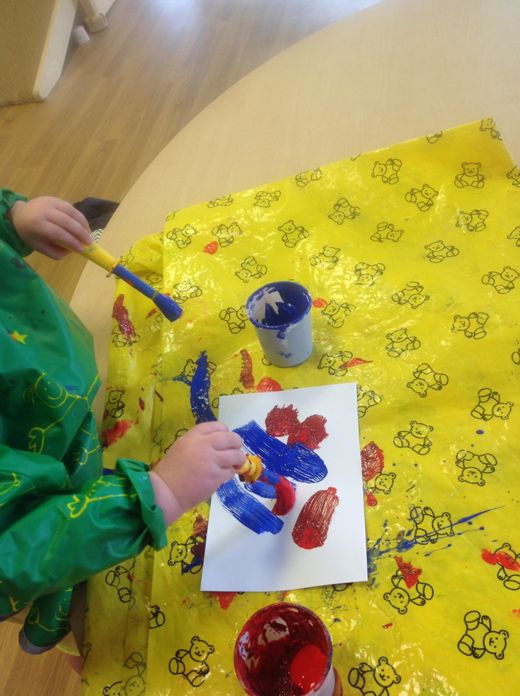 SpringNurseryH's tweet photo. ๐ฌ๐ง๐ฌ๐ง๐ฌ๐งPainting England Flags for our Street party this Friday๐ฌ๐ง๐ฌ๐ง๐ฌ๐ง
#Springgrowlearn #Springnurseries https://t.co/79YM69S7GY