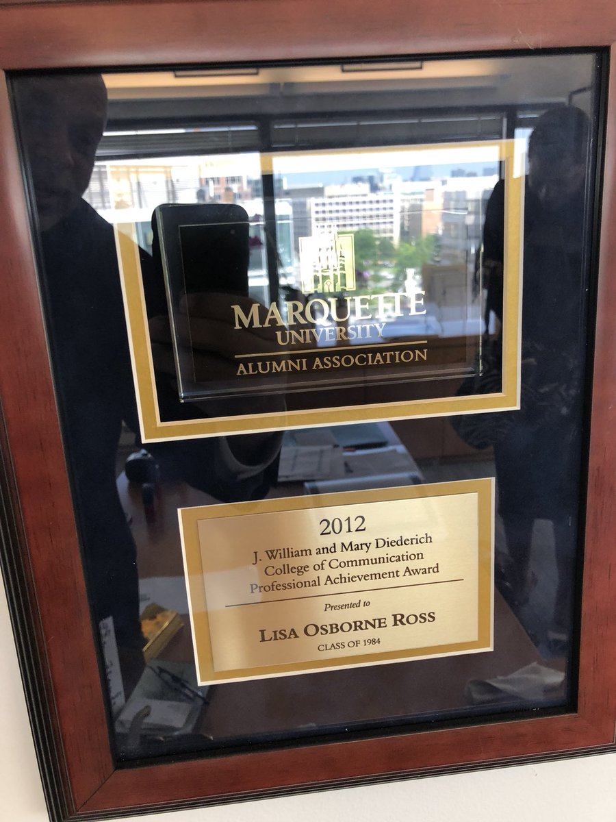 ProvostKimo's tweet image. Thanks to @MUCollegeofComm alumna Lisa Osborne Ross (‘84), President Edelman Washington, D.C. for our time together today. Looking forward to #DiederichExperience this October! Love the fact that her college award is displayed proudly in her office!