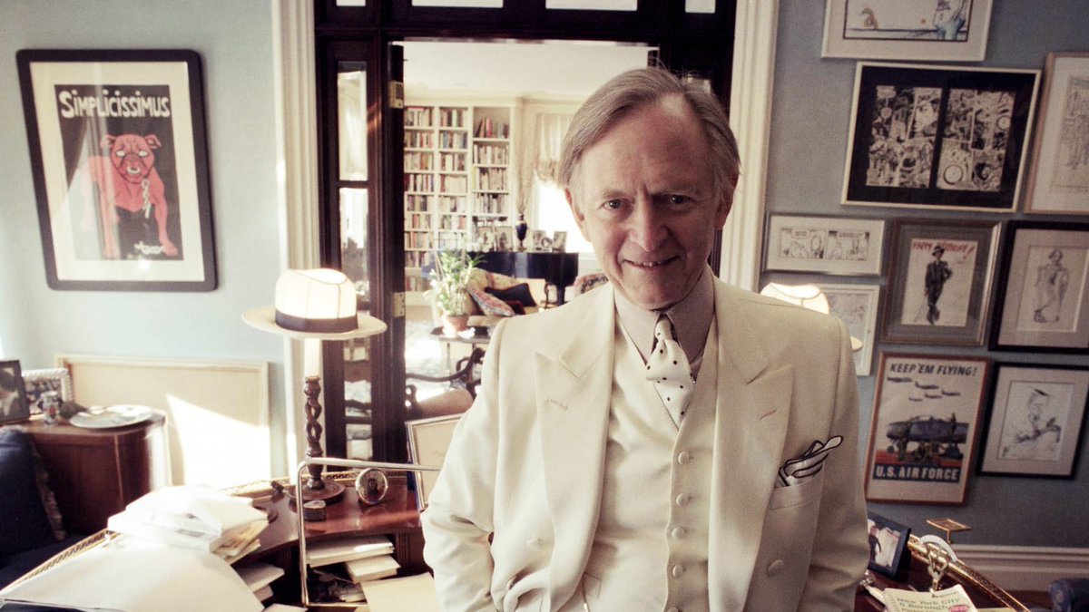 Lecturalia's tweet photo. Ha muerto Tom Wolfe, escritor y periodista estadounidense, autor de novelas tan conocidas como La hoguera de las vanidades. DEP. https://t.co/JBZDifYJ8a