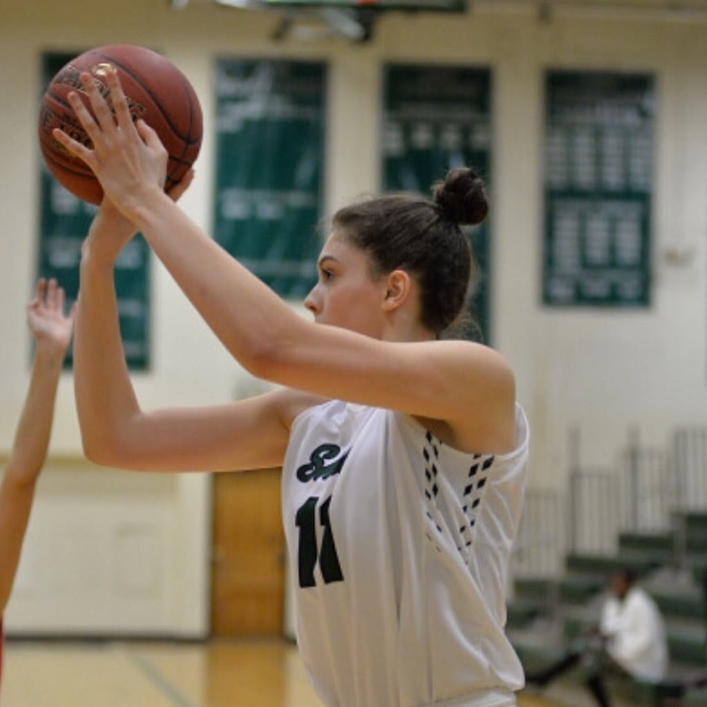 BBallWallSt's tweet photo. #BBWS Prep 🏀📚
Congrats to Cat Almeida 6-5 | P | 2019 Shen HS (NY) on her verbal commitment to @QU_WBB #SYTS2018 Top Prospect @catttalmeida
#R12WPD #NST @Hoopsking1968 @ushoops https://t.co/pMPWQPGgz7