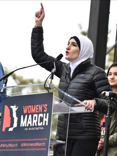 CotoBlogzz's tweet image. Yesterday Dems joined Muslims, #MSM &amp;amp;  filthy,#RageMachine #LibdaSarsour who urges fellow Muslims NOT to assimilate, But occupy in protesting the #Ceremony 

Same ppl honor #Allah, the conqueror, but refer to Israel as occupier after Israel invasion FAILED!

 #TrumpHatred