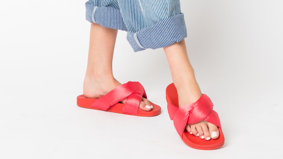 Sign up to our newsletter on our #womenswear #fashion website and receive 20% off your first order...
bit.ly/2ppompK