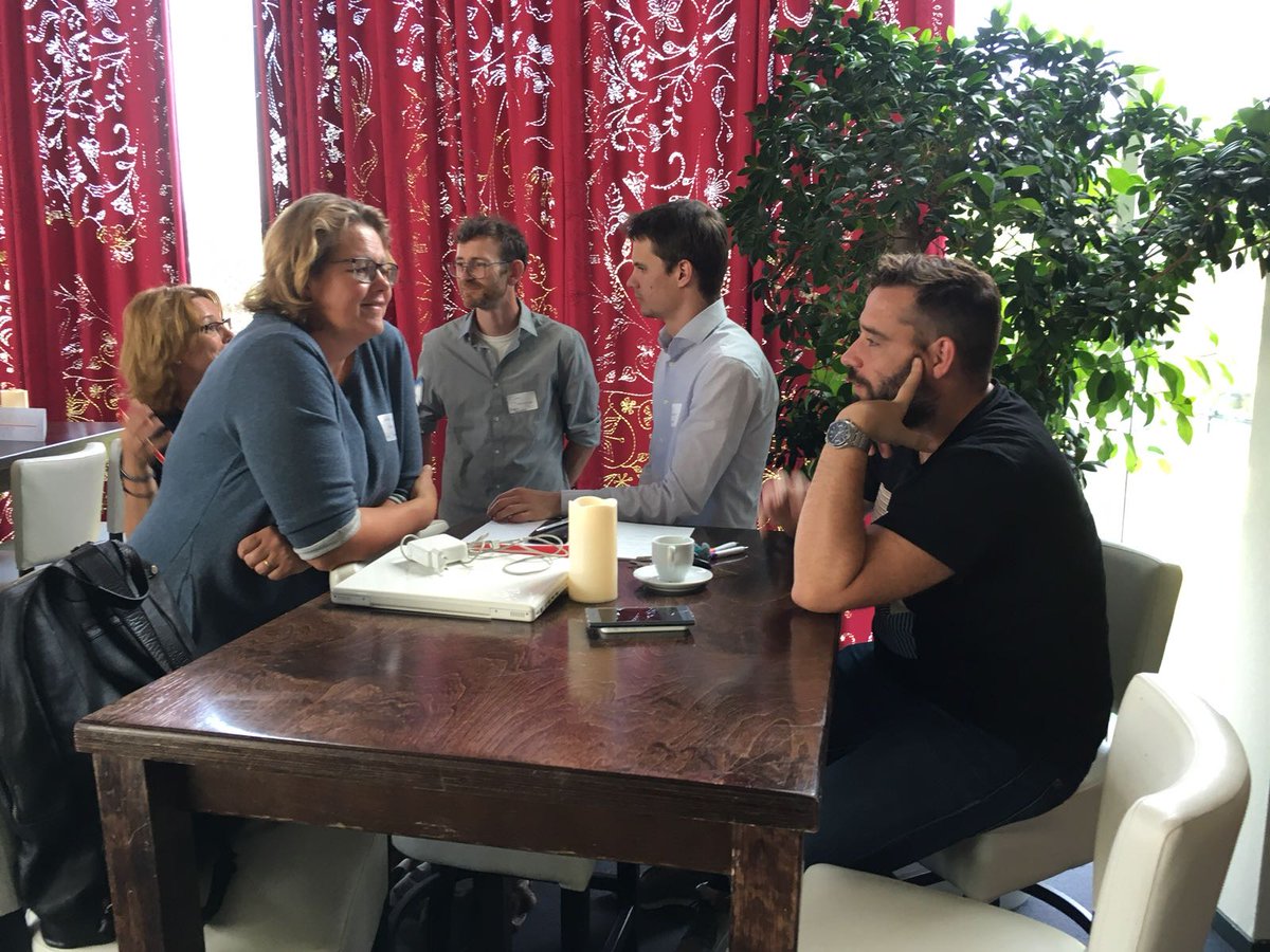 projectgamebust's tweet photo. Had a great day at the SJS healthcare meeting together with innovatie netwerk jeugd. What gamebust can offer healthcare / caregivers https://t.co/ABM1wZAs9V