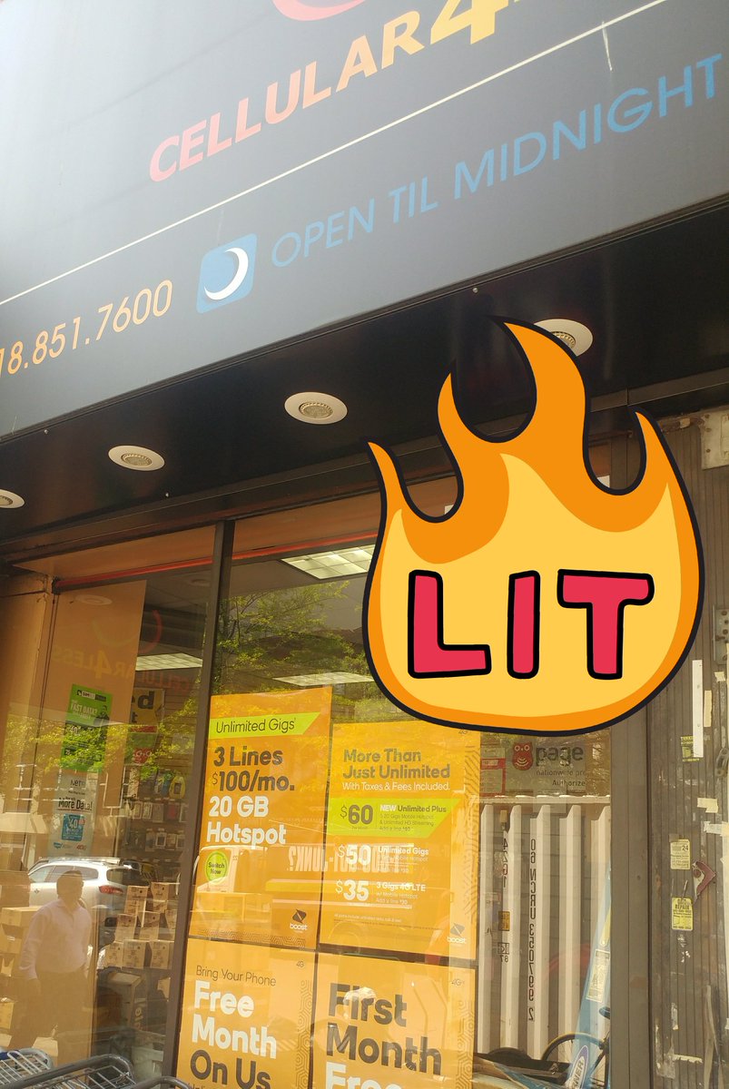 Boost_TonyP's tweet image. Borough Park is busy with family Plans #2For$80 in the books #Good-ByeUltra #UnlimitedGigs #FreeAAL @Cellular4LessBK @shawnatspg