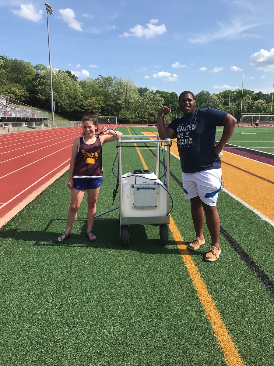 halfpriceturkey's tweet photo. Clenched our thirst!!! #3 @SportsMedTHS https://t.co/ZIKOv9N6Kt