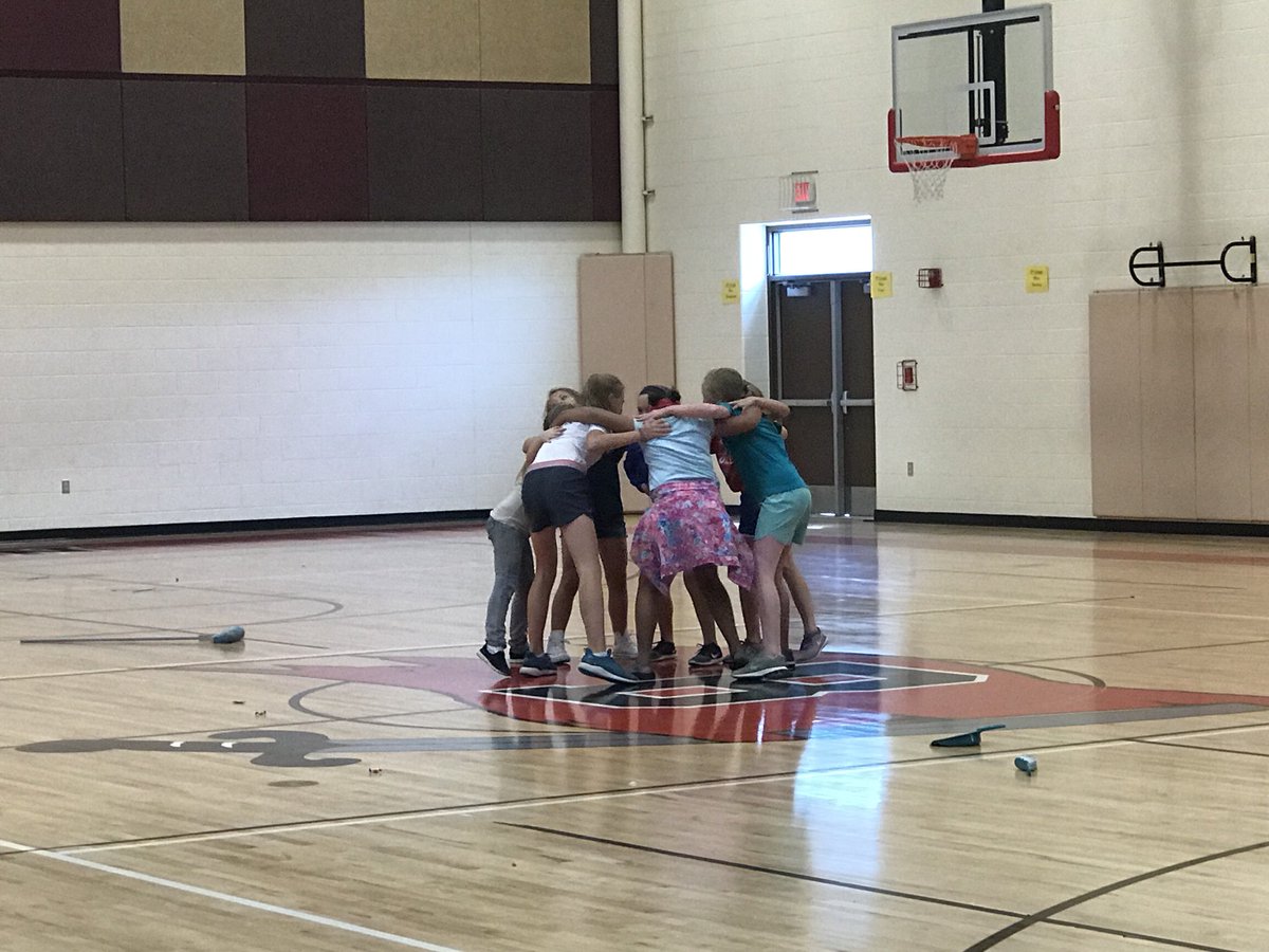 ie_buchlib's tweet photo. Lip Sync Battle Winners! 5th grade! Singing Hard Knock Life! #BIsings https://t.co/mnsf04pHKU