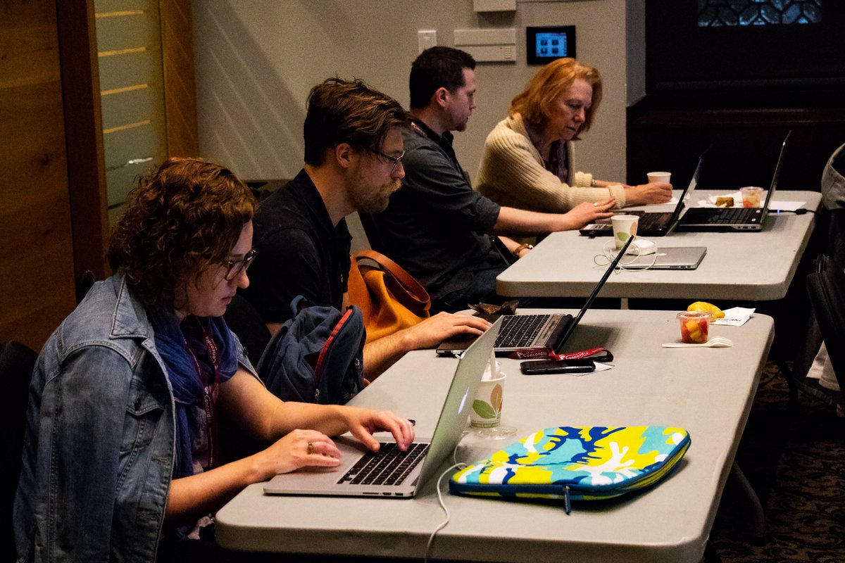 TallITGuy's tweet photo. At the #EEG and #fNIRS training held by @CentrePerform at #PCRC2018 at @Concordia.
#Concordia #UnivResearch https://t.co/ASzct3uZ0Z