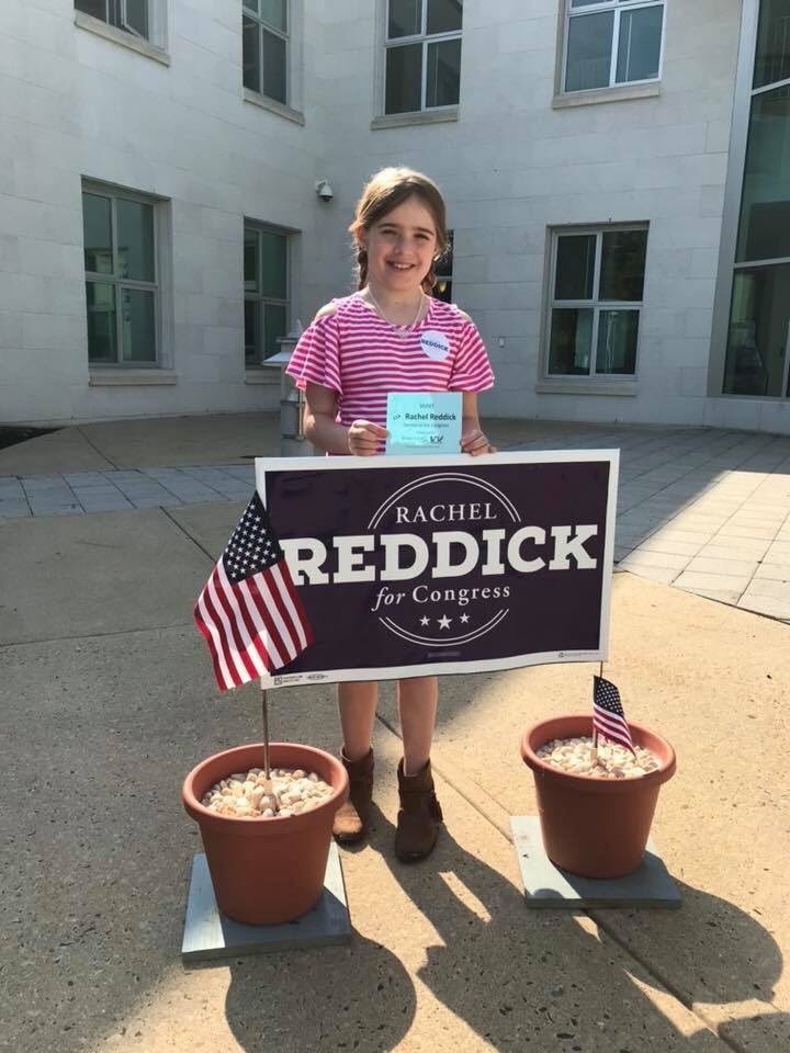 RachelReddick's tweet photo. Middletown next! Thanks Julie and Jenna for your help! #PA01 https://t.co/iawVTbg7bv