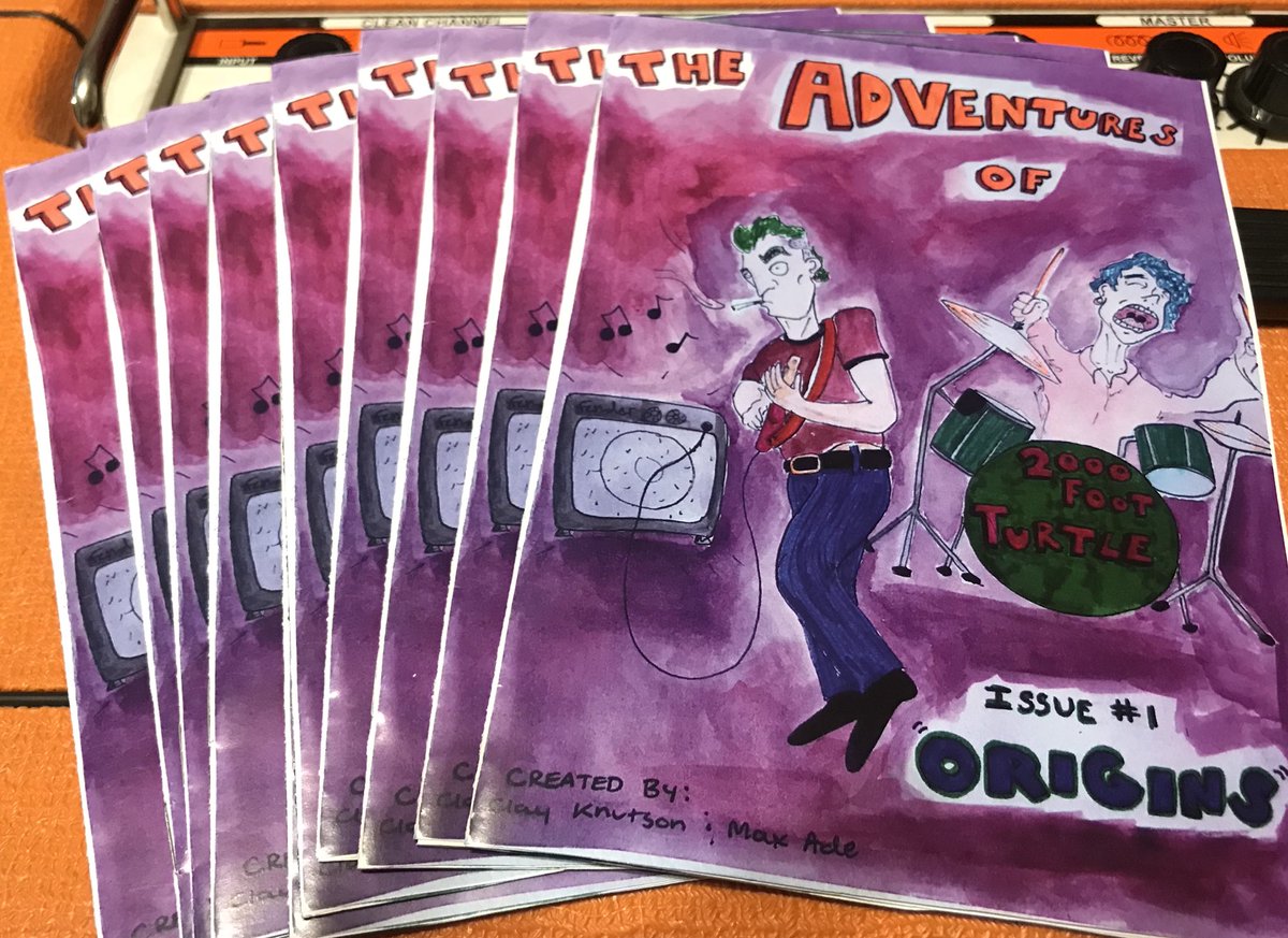 tthouftturtle's tweet photo. We’ve got comic books! Come on down to our next show at the Phx Art Museum this Friday and grab a copy of our first issue for only $5!! https://t.co/JEtLHBi90m