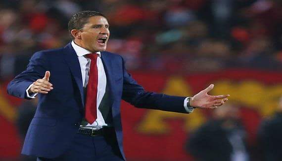 خد الكنفدراليه ب 14 لاعب بس 
ولما كان بيخسر كان بيتحمل المسئوليه لوحده 
#ارحل_يا_بدري