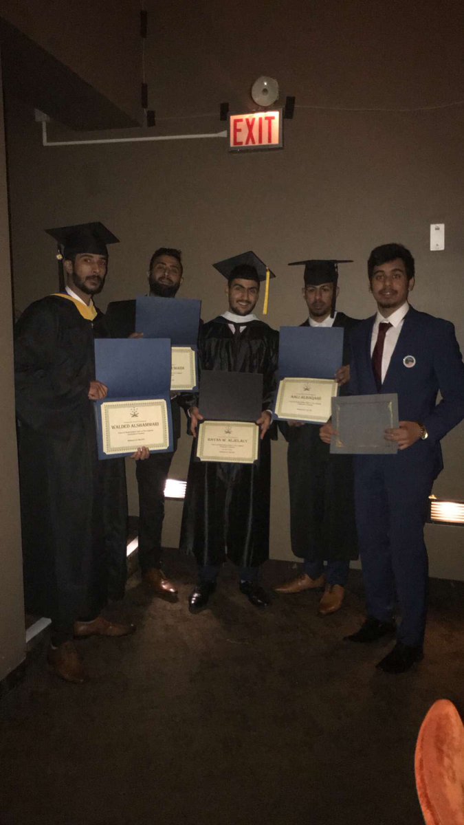 نبارك لجميع الخريجين والخريجات للجامعات التابعة لمنطقة نيوانجلند. سائلين الله التوفيق والسداد في خطاهم.