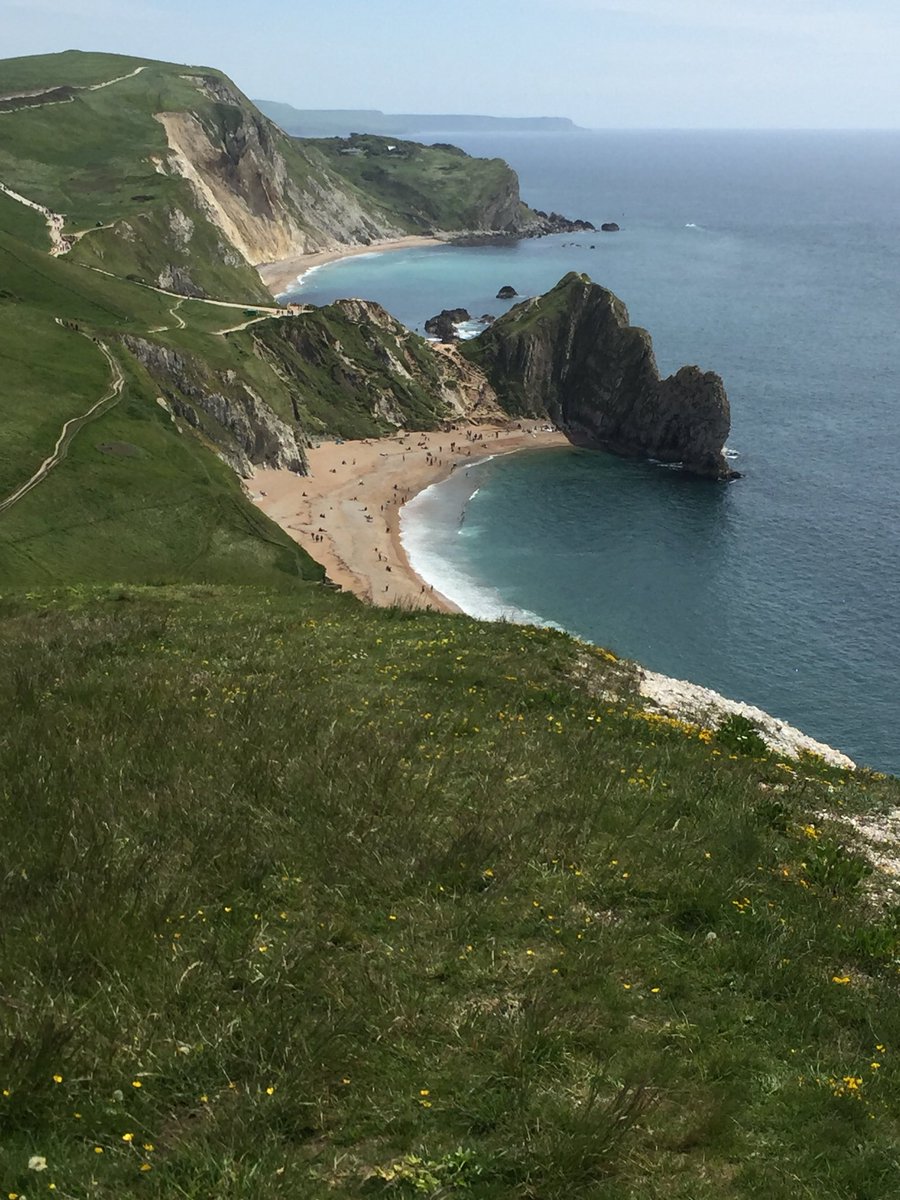abc2018kd's tweet photo. Few pictures from our training walk.   @sherpakyadv @kingdownschool https://t.co/H0Jrglq0AT