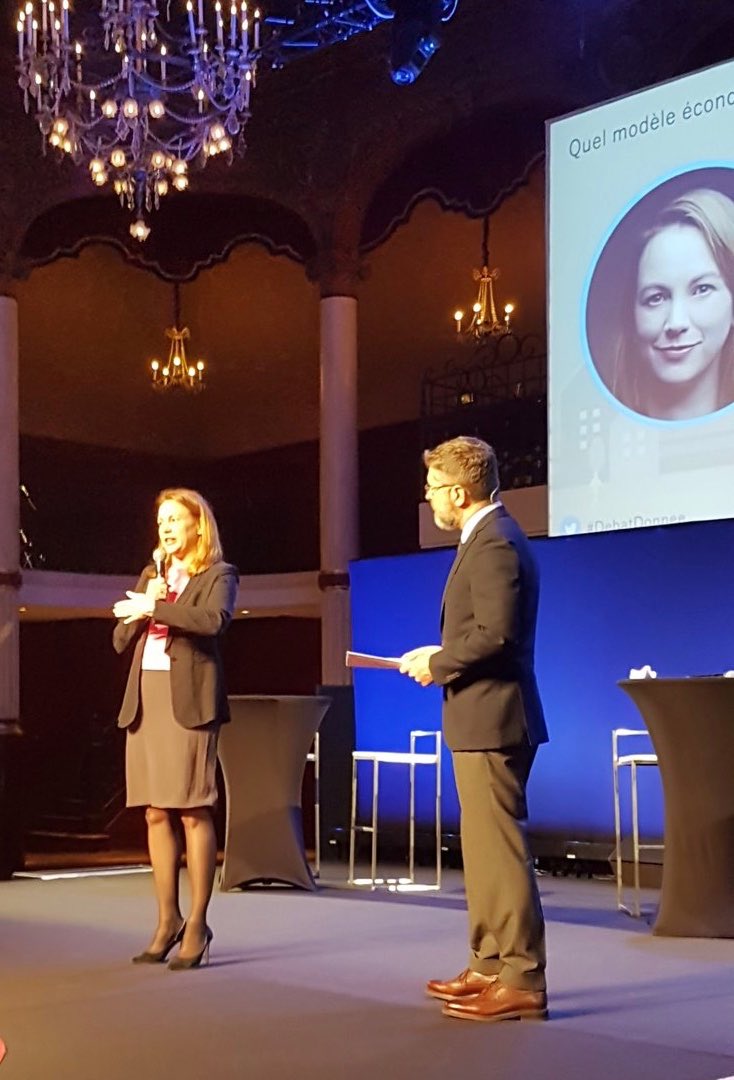 axellelemaire's tweet photo. Merci @syntecnumerique d’avoir organisé le #DebatDonnee 
Rappel aux #RGPD -râleurs : c’est une excellente occasion de transformer la data en actif stratégique... https://t.co/2vDJtwxeJ5