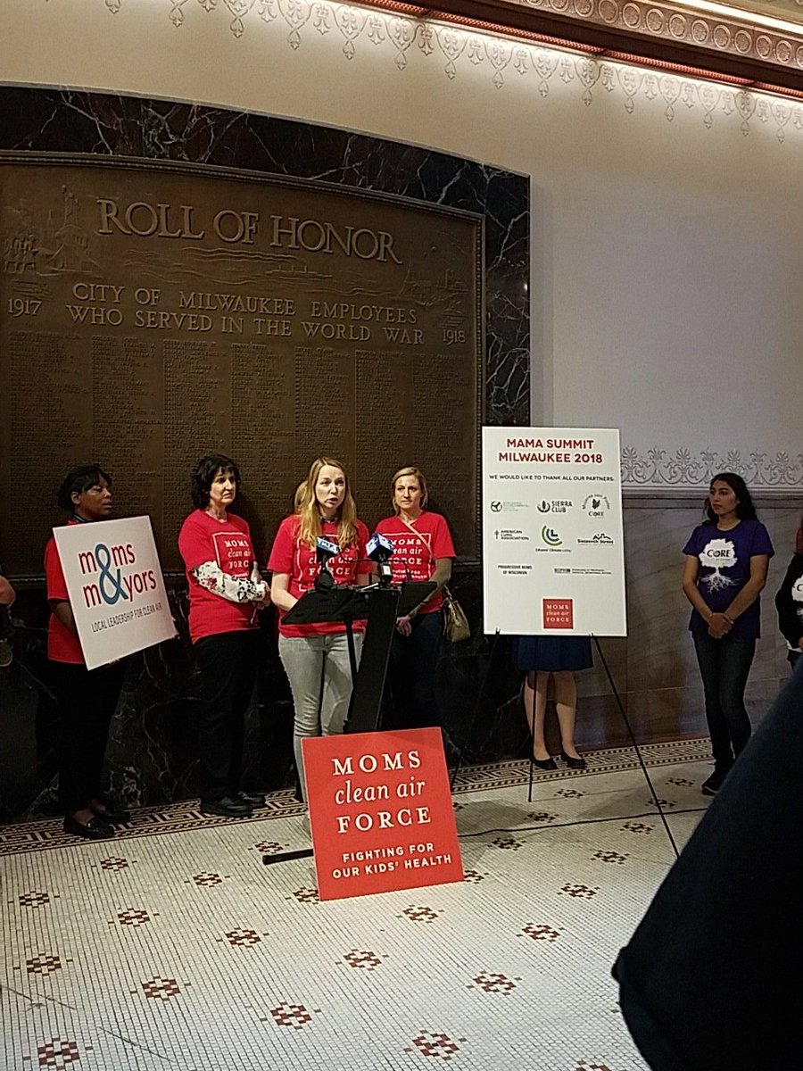 SierraClubWI's tweet photo. "No mom should have to worry about air pollution when their kids are playing outside."
-Miranda Ehrlich, @WIBeyondCoal #MAMASummitWI https://t.co/XTEsGvBlMZ