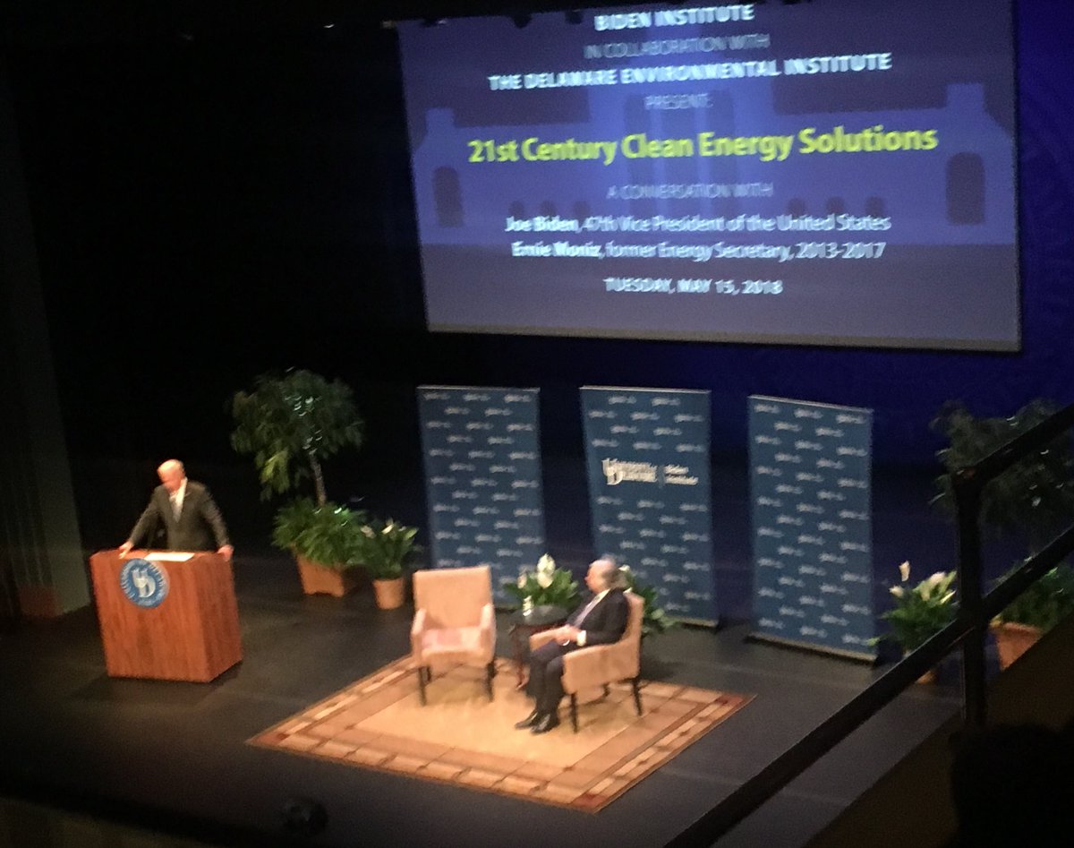peterbothum's tweet photo. .@JoeBiden welcomes former Energy Secretary Ernie Moniz at the University of Delaware. The former Vice President said that when it comes to the Iran nuclear deal, “this is the guy,” which was met by rousing applause. #BidenIsBack again https://t.co/lPui5wRk8P