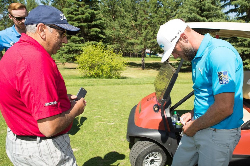 CONTEST ANNOUNCEMENT: Anyone who registers for the Graham Slam Gala &amp; Golf Tournament between now &amp; May 22 will be invited to an exclusive outing with <a href="/GrahamDeLaet/">DeLetty</a> in Saskatoon on May 23 ow.ly/UBG230k0vLk (Benefiting the Ronald McDonald House of SK) #GDContest
#GrahamSlam