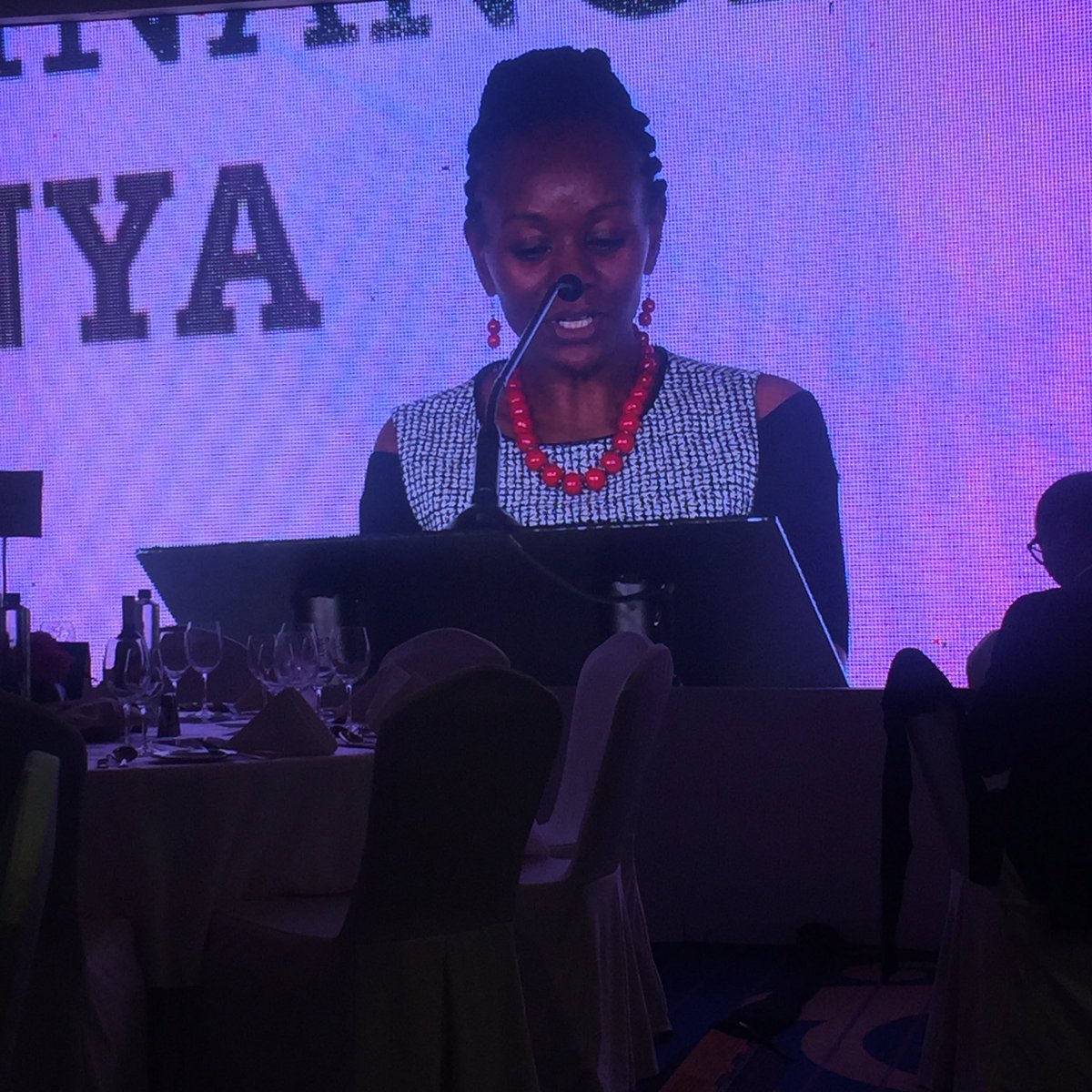 buhlegoslar's tweet photo. It's not over yet. 'working dinner'. Talking about how to get women into high growth industries. #LessonsFromKenya #PrivateSector #SMEFFAFRICA18 #InclusiveGrowth . https://t.co/3O3oCtsTiF