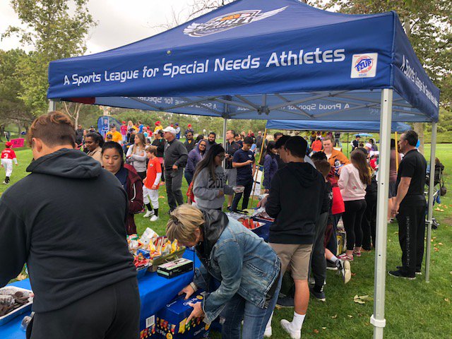 SpiritLeague's tweet photo. The athletes were a “hit”, the food was delicious, and the crowd…well, they were wild with excitement at our 3rd Annual Hit-a-thon last Saturday. Our athletes are amazing! #autismsports #autism #spiritleague #specialneeds https://t.co/7ZTuayumbf