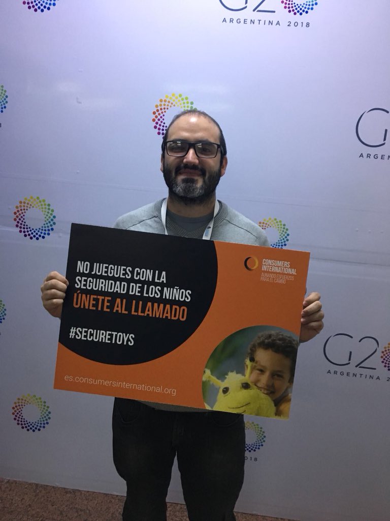 Consumers_Int's tweet photo. Don’t play around with children’s safety. Don’t huggy bug your family. We all need to work together for #securetoys. Watch and share our Huggy Bug video! https://t.co/cKeENBOCZS  #G20Consumers https://t.co/CBJKfXyeHE