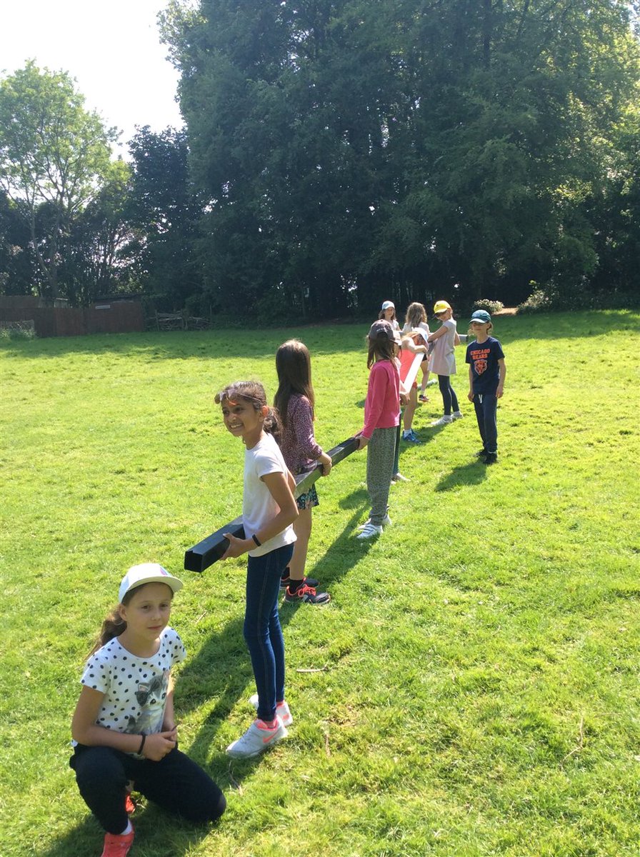 SCPSgdst's tweet photo. Safe arrival @rippledown for @Year4SCPS We've no idea what they are doing either but it looks fun! #SCPSteamwork #SCPSadventure @Prep_SCHS Plenty of photos on Firefly https://t.co/kdiscotctR
