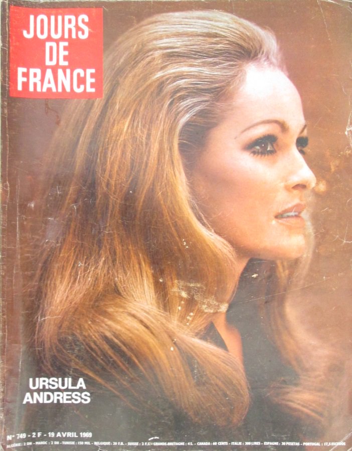 BobVanGhent's tweet photo. And another media crossover between magazines and film: #UrsulaAndress in #DrNo (1962) and on the cover of #JoursDeFrance (1969) and #CinéRevue (1980). All added & crosslinked into the database: https://t.co/1GMO2ODjSe
#dvdcollection #magazinecollection #magazinecollectors https://t.co/cJwzeKMg87