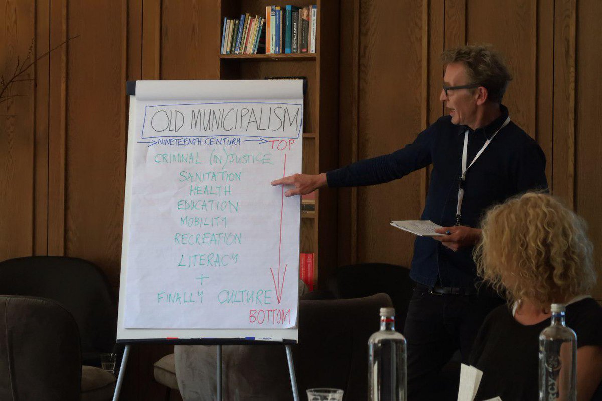 Sokolowicz's tweet photo. Democracy needs imagination #ECFchallenge (Amsterdam) Table1 #Municipalism & #Culture with Shelagh Wright & Peter Jenkinson (London), Elizabeth Dau (Avignon) & many more activists & change makers from Messina, Berlin, Zagreb, Madrid, Belgrade, A Coruña, Lausanne, Valencia, BCN... https://t.co/dvJulNo4FD