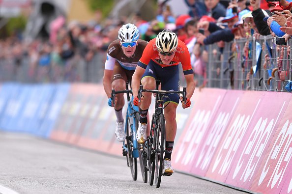 Giro d' Italia tweet media