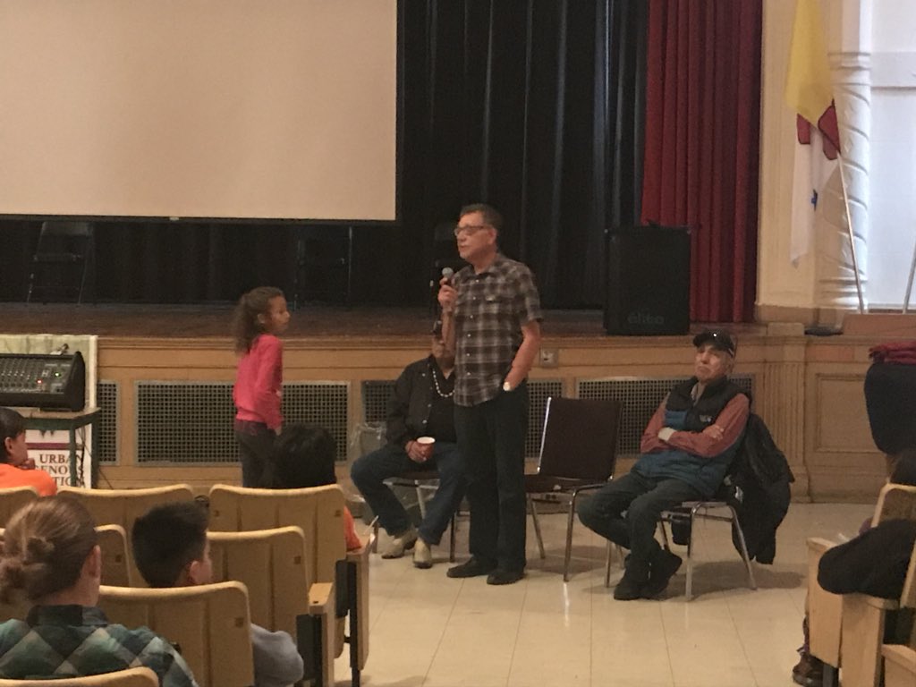 TeenerBreener's tweet photo. A great visit with the Torchrunners @TDSBFNST today. Miigwetch Patrick, Bill and Charlie for sharing your stories and teachings with us. Miigwetch @AEC_TDSB for helping make this happen. Safe travels as you continue sharing your positive words! #inspiring https://t.co/t8gMHG100m