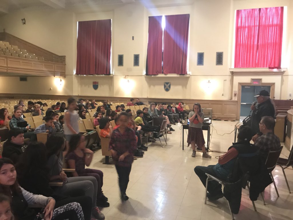 TeenerBreener's tweet photo. A great visit with the Torchrunners @TDSBFNST today. Miigwetch Patrick, Bill and Charlie for sharing your stories and teachings with us. Miigwetch @AEC_TDSB for helping make this happen. Safe travels as you continue sharing your positive words! #inspiring https://t.co/t8gMHG100m