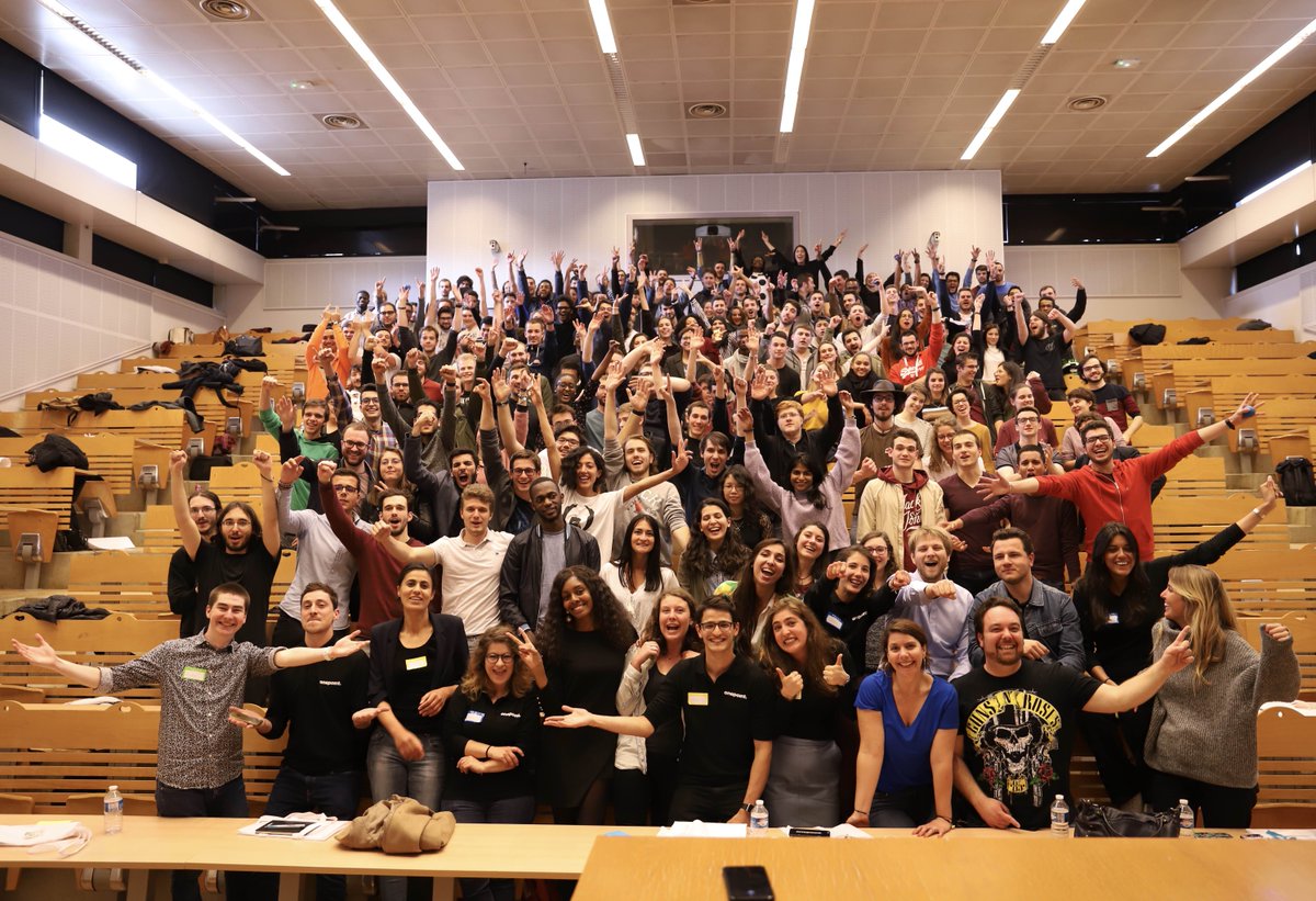 onepoint's tweet photo. Merci à @Polytech_upsud pour son accueil aujourd’hui, et un grand bravo à tous ses étudiants pour leur travail dans le cadre de cette « Journée du Parrain » et leurs pitchs plus ou moins farfelus 😄 Félicitations à l’équipe gagnante pour son projet Oneproject » ! 👏  #parrainage https://t.co/oPucDJpsoP