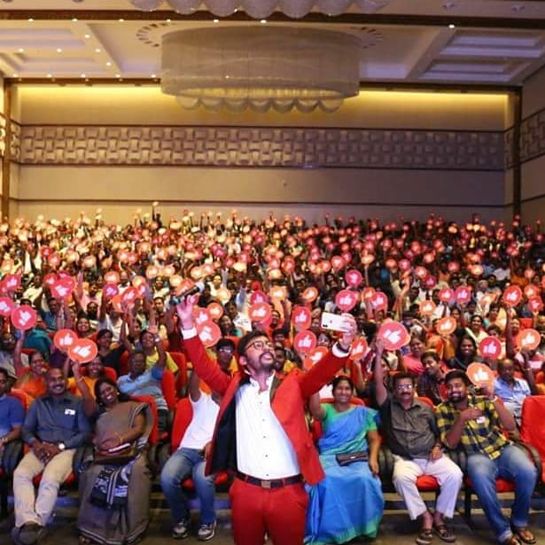 orangemediac's tweet photo. Moments from Successful Show in Coimbatore &amp; Madurai. #RJBalaji #IceHouseToWhiteHouse #OrangeMediaCorp @RJ_Balaji https://t.co/YQzPXWPkWh